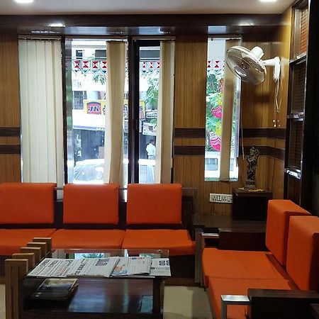 Hotel Relish Vadodara Dış mekan fotoğraf